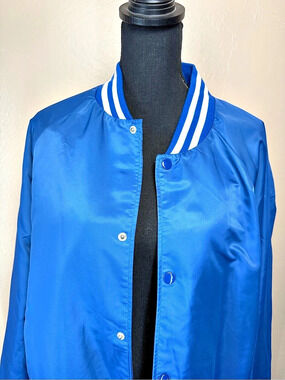 Men’s Royal Blue Striped Varsity Bomber Jacket XL⁠ Jaywalker